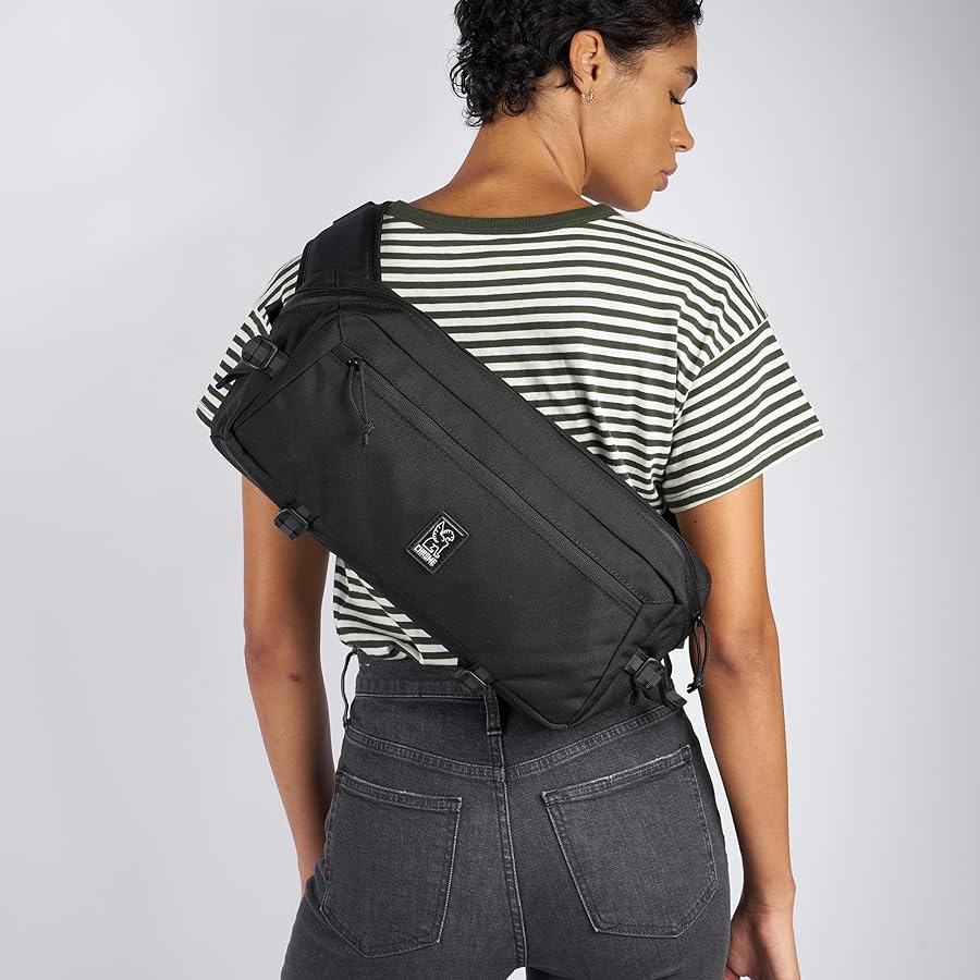 Amazon | Chrome Industries Kadet スリングメッセンジャー